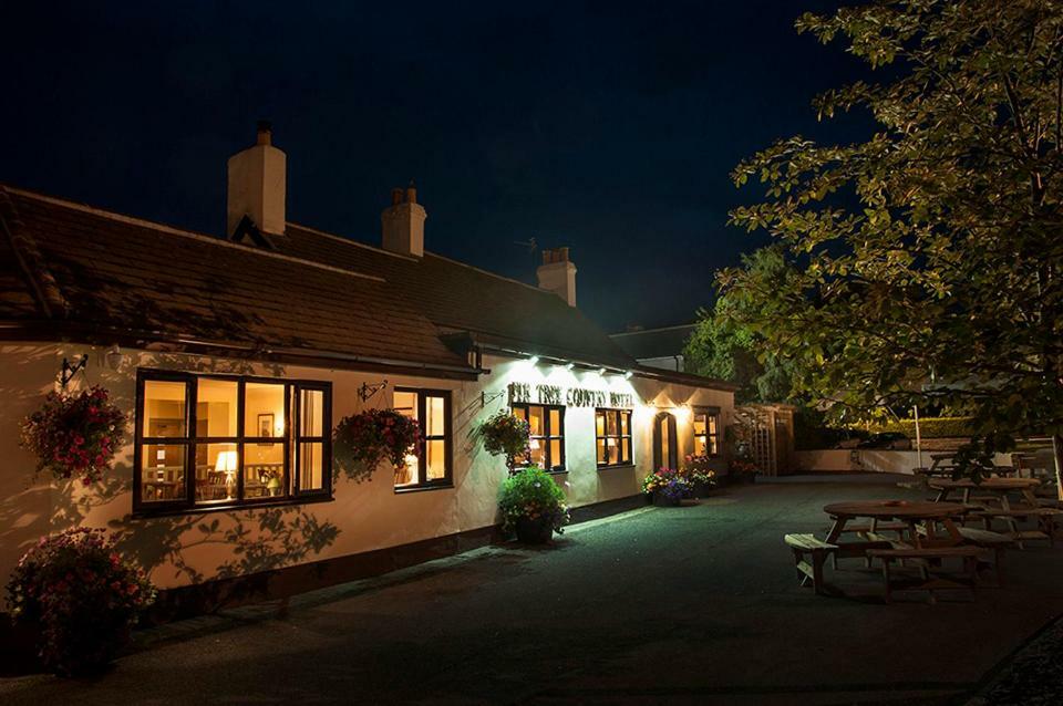 The Fir Tree Country Hotel Exterior foto